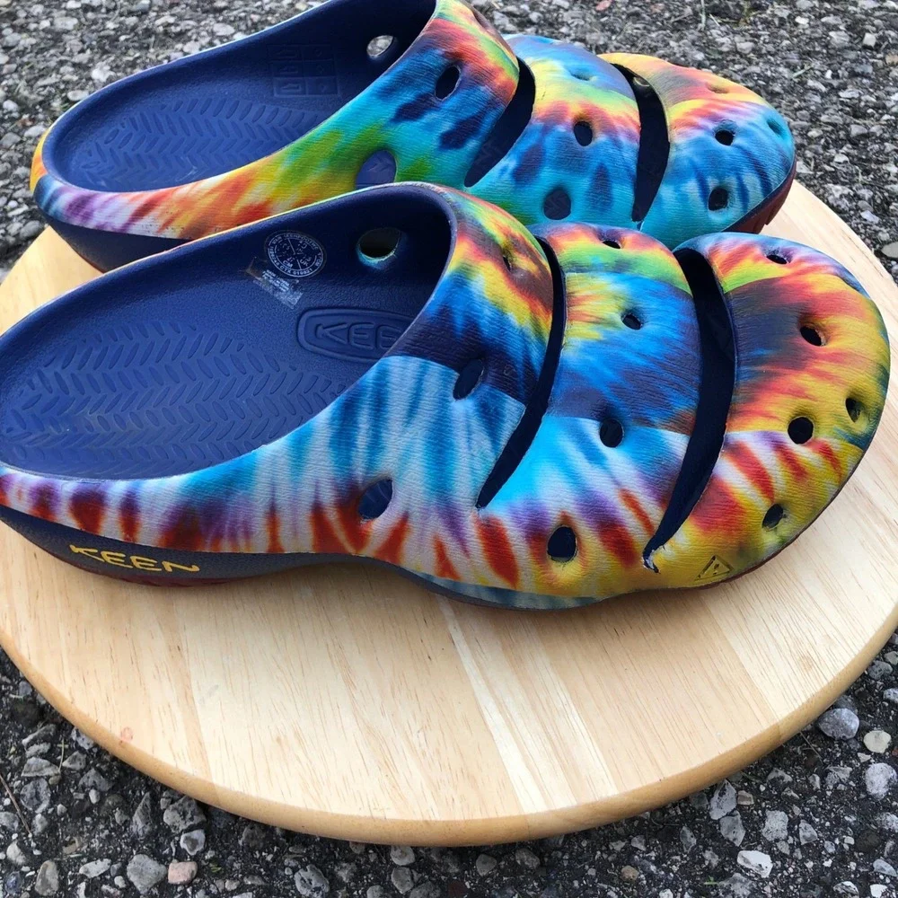 KEEN Yogui Arts Clogs Mens 8 Tie Dye Women 10 Jerry Garcia Slip On Slides Hippie - Picture 4 of 12